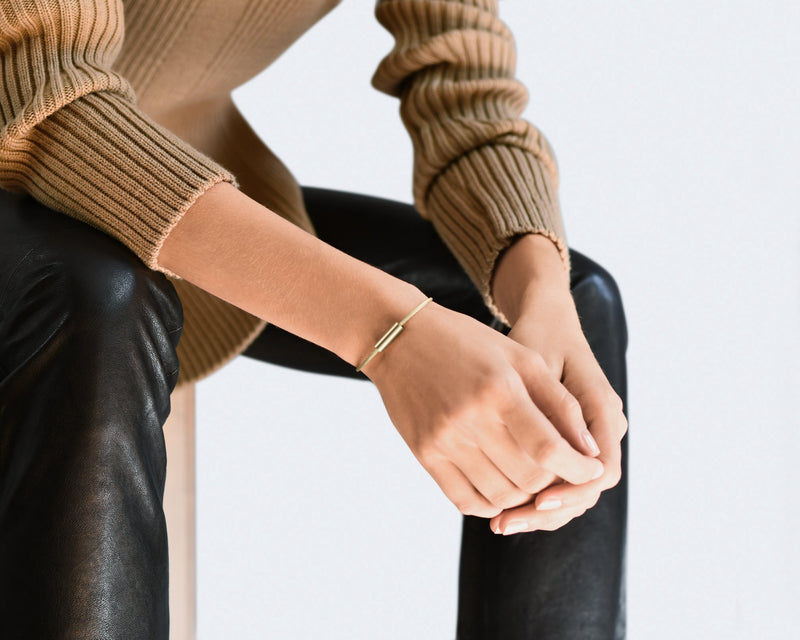 cable bracelet 11g